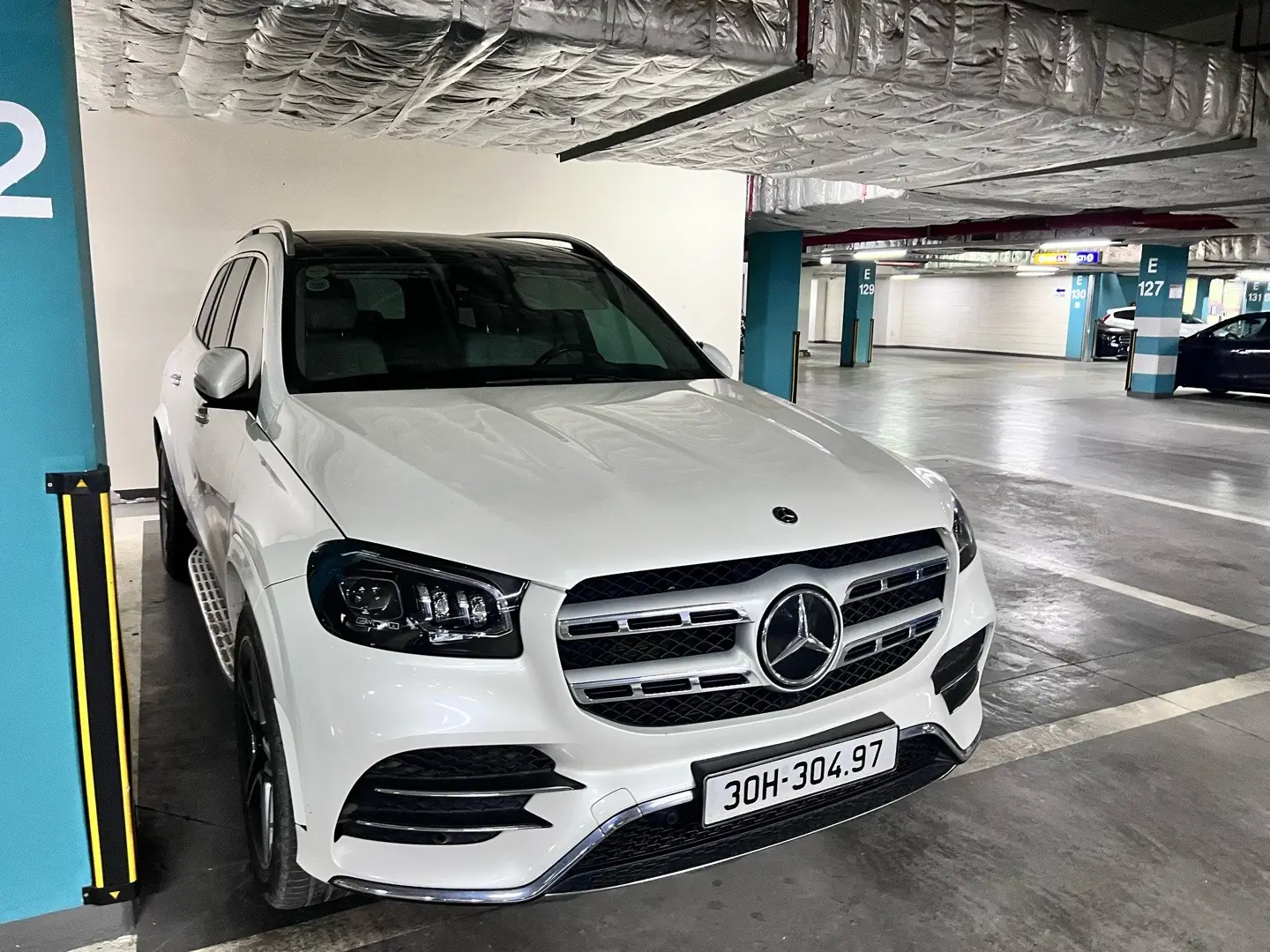 Mercedes GLS450 sx 2021 trắng kem đi cực ít. Giá 4 tỷ xxx ————————————————————  ☎️ Thế Anh : 0846744444 - 0764338888