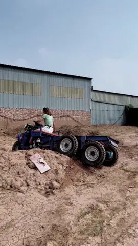 Electric cargo truck with four-wheel drive#goodthings #fyp 