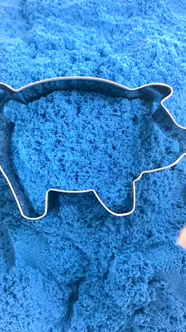 Very Satisfying Kimetic Sand #satisfyingvideo #satisfying #sleep #relax #odlysatisfying #asmrvideo 