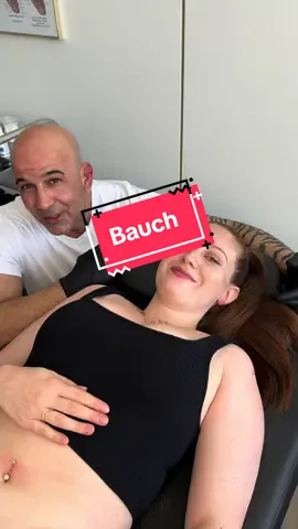 Bauchnabelpiercing 💎  (Da der Körper komplett gestreckt ist, wirkt es manchmal etwas zu hoch, im stehen sieht das ganz anders aus)  #stuttgart #karlsruhe #fyp #pierceroftiktok #bauchnabelpiercing #piercinglovers 