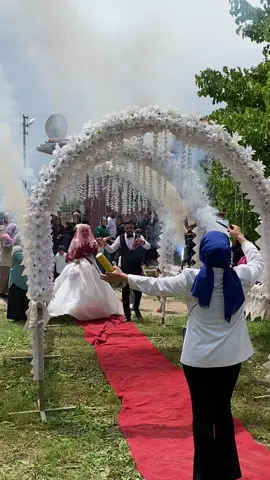 Düğünüm 💕💕 Düğüngirişi#zava #buke #kürt düğünü 🌸
