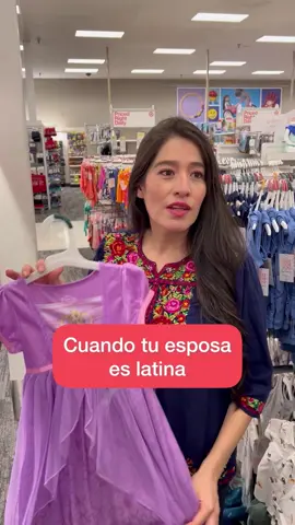 Cuando tu esposa es latina. ¿con qué se identifican? 😅 #latinaygringo #chabelitaymichael #comedia 