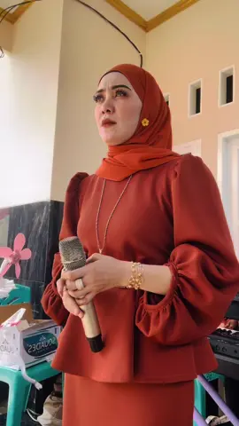Sembilu berbisa