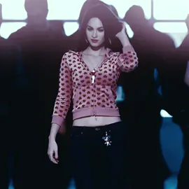 in the air. #jennifersbody #edit #fyp #meganfox #jennifercheck (fake everything)