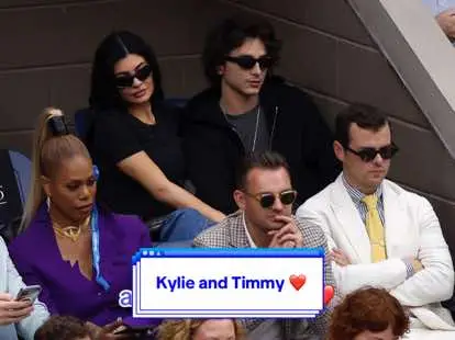 Cuffing season is here people! ❤️👀✨ #KylieJenner #KylieJennerandTimotheeChalamet #timothychalamet #kylieandthimothee #USOpen  