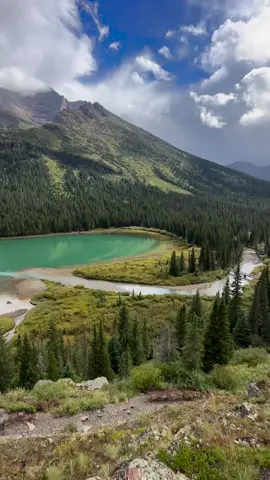 Beautiful mornings in the backcountry of Glacier National Park Have you ever been to the park? This was one of the best hikes I’ve ever done. Grinnell Glacier is 10-11 miles and over 2k ft of elevation but worth the effort. I could wake up to mornings like this forever. #glaciernationalpark #glacier 