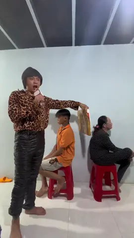 Hẹn hò cùng nhau #xuhuong #giaitri #haihuoc #vuinhon #tiktok #fxy