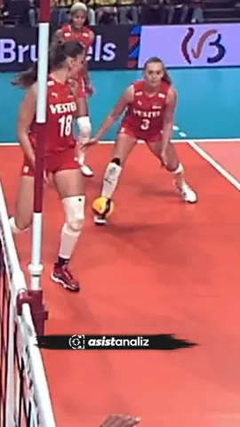 Filenin Sultanları'nın aldığı inanılmaz sayı... #fileninsultanlari #türkiye #belçika #volleyball #voleybol
