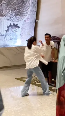 Emang boleh se gemes inj ? 🤣 Cr by @bebbigurl #arhanzizah #azizahsalshaa #arhanpratama #arhanpratama #fyp #arhanpratama🔥🔥 #pratamaarhan #azizaharhannikah #zize #pratamaarhan08🇲🇨🇲🇨🇲🇨🇲🇨🇲🇨🇲🇨 #pratamaarhanalifrifai #pratamaarhan08#timnasindonesia #timnasindonesia🇮🇩 #timnas#zizearhan #zize 