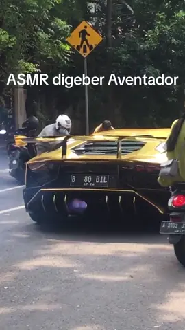 First upload langsung gas Lamborghini Aventador! #lamborghini #lamborghiniaventador #supercar #fyp 