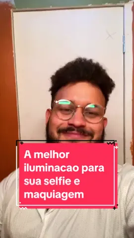 💡 Às vezes, a diferença entre sombra e brilho está na luz que você escolhe! 🌟 No mundo das selfies e da autoestima, a iluminação é a chave. 📸  Nesse vídeo mostro como a luz frontal suave é como um abraço para a sua pele, eliminando sombras indesejadas e realçando a sua beleza natural. ✨ Luz superior? Não, obrigado! Faça um favor ao seu reflexo e diga adeus às marcas de sombra. Use a luz certa para brilhar em cada selfie! 💁‍♀️💫 Pronto para materializar seus sonhos? Entre em contato conosco para saber mais sobre como a iluminação pode fazer maravilhas no seu projeto.  #IluminaçãoPerfeita #SelfiesSemSombra #BrilheSempre #LuzFrontal #BelezaNatural #DigaAdeusÀsSombras #arquiteturadeinteriores #decoracao #foryou #iluminacao #lightdesign #arquitetura #iluminacaodecorativa 
