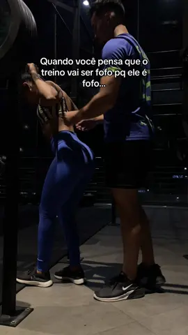 nosso treino foto é assim kk #gymlove #casalquetreinajunto #cargaeamplitude 