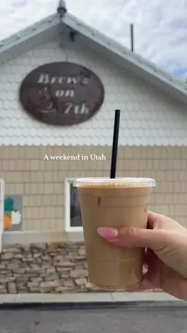 Mini vlog from Utah 🍃 #utah #weekendvlog #minivlog #weekendvlogs #weekendinutah #sandyutah #turo #shortvlogs #utahhike #weekendminivlog #minitrip #eos 