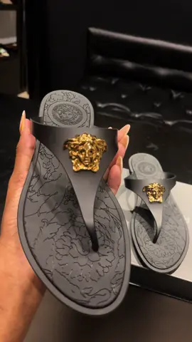 New Arrivals  Women Versace Thong  $95,000 — 6,7,8,9 📍Visit us inside Guyana CityMall — Second Floor (store besides Slimjet) 111-112 Regent and Camp Streets, Lacytown, Georgetown, Guyana Escape the ordinary, Shop @lujoaisle  @lujoaislekids  #lujoaisle #lujoaislegy #boutiqueshopping #guyana #guyanaluxury #guyanaluxury #authentic #lujoaisle #luxe #fashion #georgetown #versace #versaceslides #versacethongs #versacegy #fyp #guyanatiktok🇬🇾 