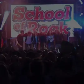 We are school of rock #schoolofrock #schoolofrocknickelodeon #schoolofrockedit #nickelodeon #nickelodeonmemories #fame 