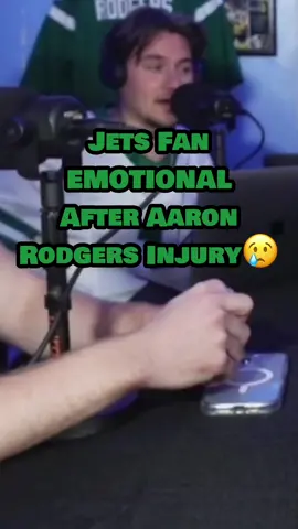 Jets Fan EMOTIONAL After Aaron Rodgers Injury😢🏈 #aaronrodgers #newyorkjets #newyorkjetsfan #nfl #nflfootball #nfltiktok #fypnfl #fyp 