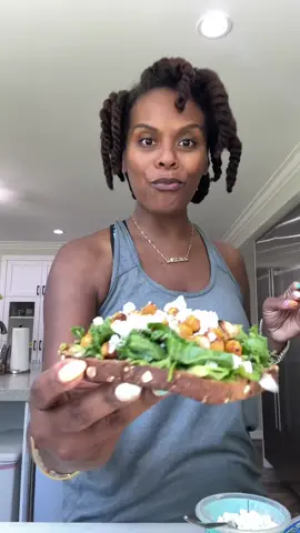 Protein toast and a little reminder with love❤️ #vegan #plantbased #tabithabrown 