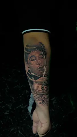 Que por que Tony Montana?  @OUO Global @Paco Arias286  #gerardoortiz #pacoarias #ariastattoo #tattoo #tattooshop #ink #inkmaster #retrato #scarface #caracortada #tonymontana #corridos #belico #alucin #calaveras #cine #pelicula #80s #netflix #tatuajes #mexicano #mexicotattoo 