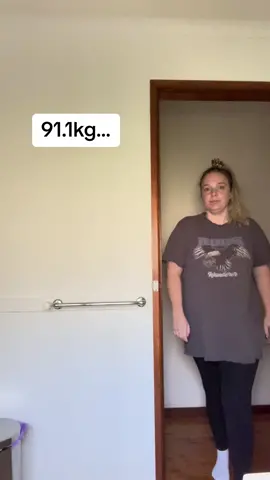 Caorie deficit, it really is thst simple! #weightloss #caloriedeficit #notgivingup #weightlosscheck #weightlosstransformation #weightlossprogress #weightlossjourney #mumtok #keepingaccountable #mombod #inspiration #inspo 