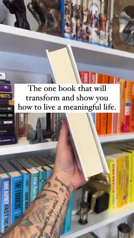 Have you read this book yet? 🤔 #12rulesforlife #jordanpeterson #beyondorder #psychology #nonfictionbooks 