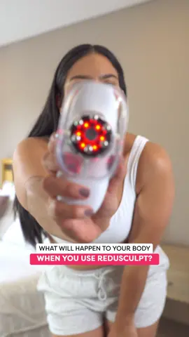 Sculpt your problem areas without surgery 🤌🏼 Why go through expensive & painful procedures when you can get results from home ✂️  . . .  #Redusculpt #weightlossjourney2023 #vacuumtherapy #massagerelaxant #redlighttherapy 