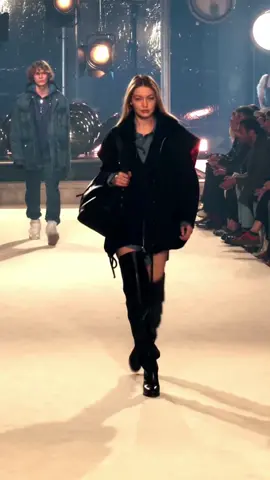 Gigi and Bella Hadid walking for Isabel Marant FW22. #gigihadid #bellahadid #models #nlsmodels 