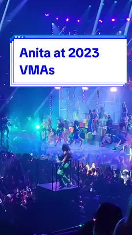 She held nothing back! #sodynamite #mtvawards2023 #2023vmas #anita @Dr. Tee | Luxury Travel Agent 