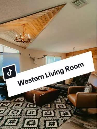 Changed up our living room & im just loving it!! What do yall think? As always Iinks in my Bl0🖤 #western #westernlivingroom #westernhome #westernstyle  