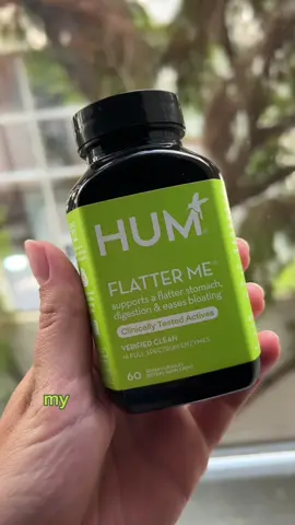 @HUM Nutrition gifted me their Flatter Me supplements and I am soooo thankful! As someone who gets super bloated after any meal, these became a lifesaver in helping not only with the bloating but digestion as well. They’re clincally tested AND the capsules are vegan and NON-GMO!  • • • #humgiftedmegiftedme #humgifted #humgiftedme #humnutrution #flatterme #digestion #digestiveenzymes #wellness #supplements #cleansupplements 