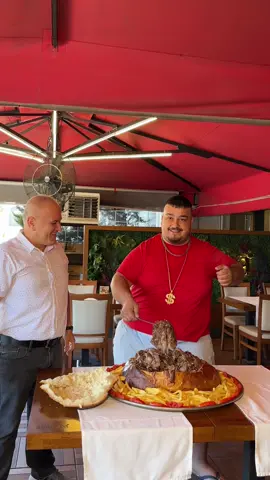 Sizce Mega Tombik Ekmeğinde Kaç Kg Döner Var ? Yasin Cengiz Dance #yasindance #bygöbekshow #göbekshow #skibidichallenge #skibiridopdop #dopdop #yesyesyesyesyes #yasincengiz #yasin #dansshow #agababadoner #agababa #skibidichallenge #bulgaria #yesyesyesyesyes #kuwait #türkiyem #yesyesyes #yasin #dans #dansshow #dubaitiktoker #megadonerkebab #tombikdöner #donerkebab #etdöner #doneright #yemekasmr@Himmet polat @YasinCengiz 