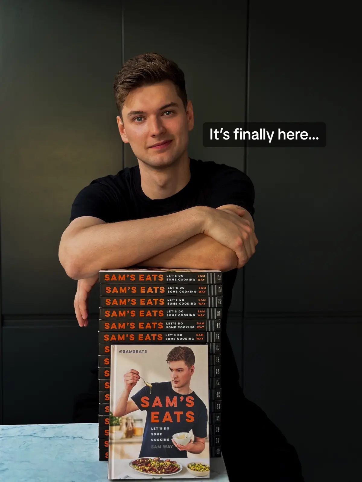 🎉🎉 IT’S PUBLICATION DAY 🎉🎉 Wow. Where do I begin?! I can’t quite believe that this day has finally come… I actually have my own book… WTF?! It still feels surreal 😅 A little insight into what this books means to me and what I hope for it to mean to all of you… Looking back 6 years ago to almost the exact day today, when I dropped out of school due to an injury, I never would’ve thought that I’d be in this position. The day I left, I was left with a huge feeling of “lost-ness”. I had no idea what I wanted to do, let alone any idea of where to start. I proceeded to spend a few years dipping in and out of jobs but never felt settled or content with what I was doing. However, all throughout that time there was one key thing that kept me grounded, happy and healthy… it was cooking. Whether I was cooking food at home to simply enjoy the mindful process, creating delicious food to reap the rewards there and then, or sharing the love and enjoyment of this with family and friends, it always left me feeling so fulfilled. Fast forward then to covid when I had just left a job that I didn’t enjoy. It was at this point that I realised that I had to move into an area which brought me true happiness. One which would have longevity. For me, this was a no brainer.. the world of food. I initially set out to work in a kitchen or food / drink startup, however, it was during covid, I had 0 qualifications and everyone was losing their jobs. With that in mind, I decided to set up my social media to act as a portfolio to try and give me that edge. Making food videos was my way of highlighting my love and passion for cooking and I certainly had no expectation for others to see my videos. However, with the way social media works, things took off and I was lucky enough to then pursue content creating as a career. So, why now write a book? Most importantly, I wanted to spread the love for cooking to everyone. As many people as I possibly could. I wanted to create a book that people would cherish, be able to learn from and ultimately, be inspired by. Knowing first hand how powerful this love for cooking could be, I wanted to try and pass this on to as many of you as I could. Looking back over the finished book now, I can gladly say that I believe I have created something that will enable people to feel this, or at least, ignite that passion somewhat. Secondly, I then wanted to prove to myself that I can accomplish something big. I never finished my A levels and I never went to University. That sense of accomplishment most people get from finishing education is massive, but something I never had. I continued to chase this feeling after school, but I never managed to find it, so, when presented with the opportunity to write a book, this was the moment that I realised I could well be able to achieve this in my very own way. A different way to say the least. I can finally say though that after the hundreds of hours of work I put into this book, I certainly feel like I have found it. Anyway, I want to say one huge THANK YOU. Thank you to every single one of you reading this, because without your mere follow, like, view and love that you have given me over the past few years, I would not have got to this point today ❤️ With all of that in mind… I’m SO proud to finally be able to say that “Let’s Do Some Cooking”, my first (but definitely not last 😏) cookbook is officially out. If you would like to support and get the book for yourself or a loved one,  the link to order is in the bio on my page 🙌🏼 Sam x #fyp #book #story #cooking #Recipe #food 