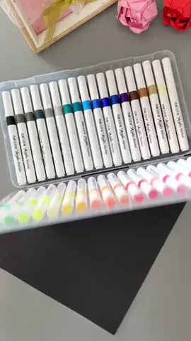 Acrylic markers 🎨✍️#giftideas #colour #drawing #marker 