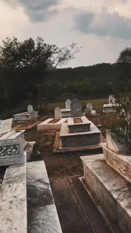 Miss you abu 🥺😭 #viralvideo #foryoupage #viral #1millionaudition #foryou #standwithkashmir #goviral #tiktokindia #sam_ullah_0 #islamic_video #islam #naatstatus 