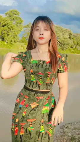 ဘာမကတုန်းဟ🤣