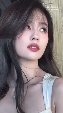 Bạch Lộc xinh đẹp và quyến rũ cho chiếc tạo hình trong buổi live stream thương hiệu Hourglass hôm nay.  [NAN-Beauty杨单 Up Weibo ] #bailu  #bachloc  #bachloc_bailu_白鹿  #bailu白鹿  #baimengyan  #xuhuong  #xuhuongtiktok  #xuhuongtiktok2022  #bạchlộc #bạchmộngnghiên #xh #fyp#viral #locnhung  
