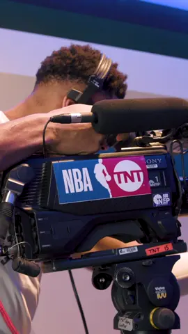 Lights, Cameras... Giannis! 😅