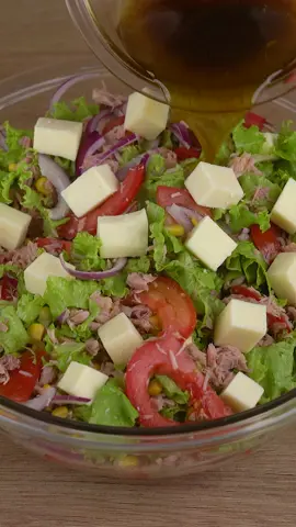 When I make this salad recipe at home, nothing goes to waste. #cooking #Recipe #EasyRecipe #quickrecipes #salad #tuna #dinner #fyp 