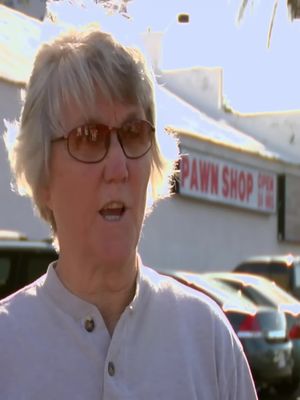 Pawn Stars MAJOR MONEY for WWII Bomber Jacket (Season 4)_1  #PawnStars #pawnstarsdoamerica #pawnstars2023 #HighPriceWeapons