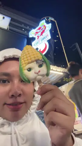 Beli ice cream kucing di bangkok🫶🏻✨