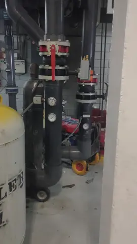 Recuperación de refrigerante en Chiller TRANE RTHD. #chillers #TRANE #ClimasVillarreal #hvaclife #hvactechnician #hvac 