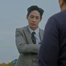 انا بالمواضيع الجديه 😂😂 #كيدراما #رياكشن_كيدراما#fyp #viral #foryourp #مذكرات_مختل_عقلي 