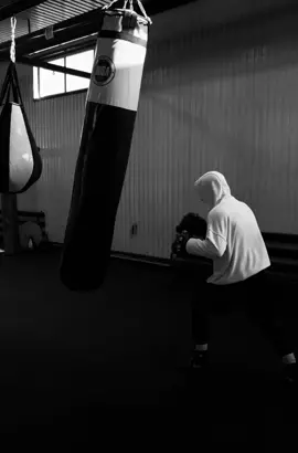Boxing will always be in my life. –Sugar Ray Leonard. 🥷🏽🧠🥊.                 #boxing #shadowboxing #footwork #sports #video #flypシ #night #boxing🥊 #wolf #therapy #discipline #edit #Lifestyle 