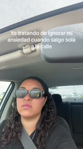 Si la musica esta alta no tengo que sentirla jaja #ansiedad #socialanxiety 