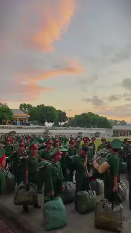 3 tháng nữa thôi #chúbộđội #raquan2023 #nguoilinh #sqdb 