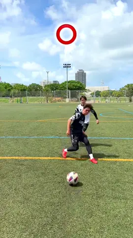Improve turn skill with this tip⚽️ #football #Soccer #サッカー#footballskills #サッカー
