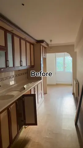 Harika bir befor after degil mi 😍  🎥 @Kübraca.blog  #mutfakdegisim #mutfak #mutfakdizayn #dekorasyon #dekor #homedekor #degisim #beforeandafter 
