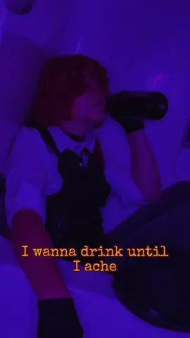 Not even gonna lie i was in the bathtub making this one video for like over an hour also Btw @paige this is the context for the picture i sent you at like midnight 😊 #Bungostraydogs #bungostraydogscosplay #portmafia #portmafiacopslay #chuyanakahara #chuyanakaharacosplay #chuya #chuyacosplay #chuyabsd #chuyabsdcosplay #portmafiachuya #portmafiachuyacosplay 
