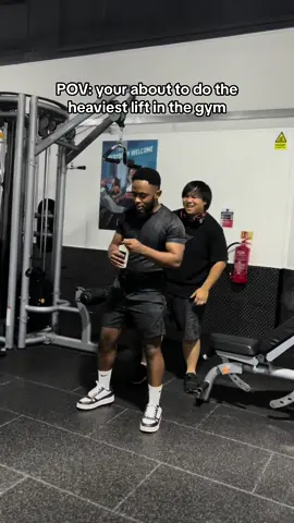 Can anyone else relate.  Just needed a belt next time for extra safety  For Personal training and S&C hit that link in my bio.  . . . . . . . . #viral #gymfunnyvideos #funnyvideos #funnymeme #relatable #gymaddict #strengthandconditioning #personaltraining #GymTok #gymeme 