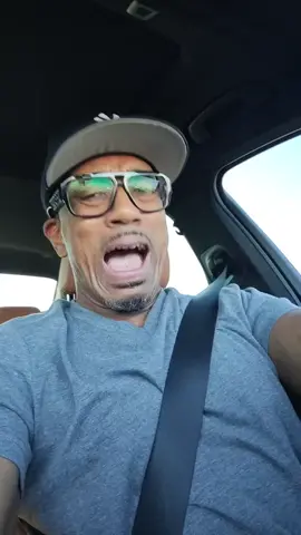 Jamaican Yodeling 😜 #reggae #carkaraoke #jamaican #yodeling #whosingsthis 