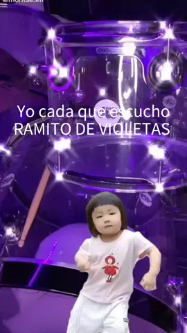 #NiñaBailando #CapCut yo cada que escucho ramito de violetas #parativiral #CapCut #fyp #ramitodevioletas #parati 